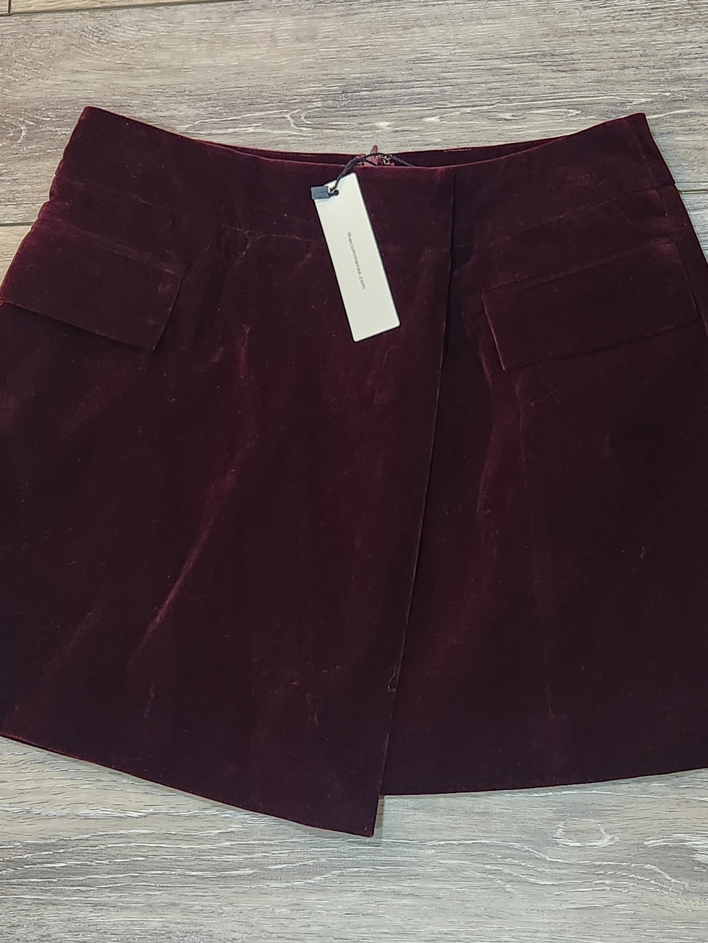 Commense Velvet Mini Skirt in Deep Plum Size Medium